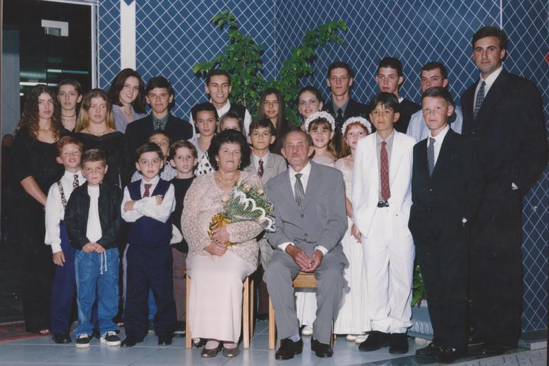 Zeferino e Rita Irma com os netos